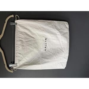 Aallyn White Drawstring Dust Bag